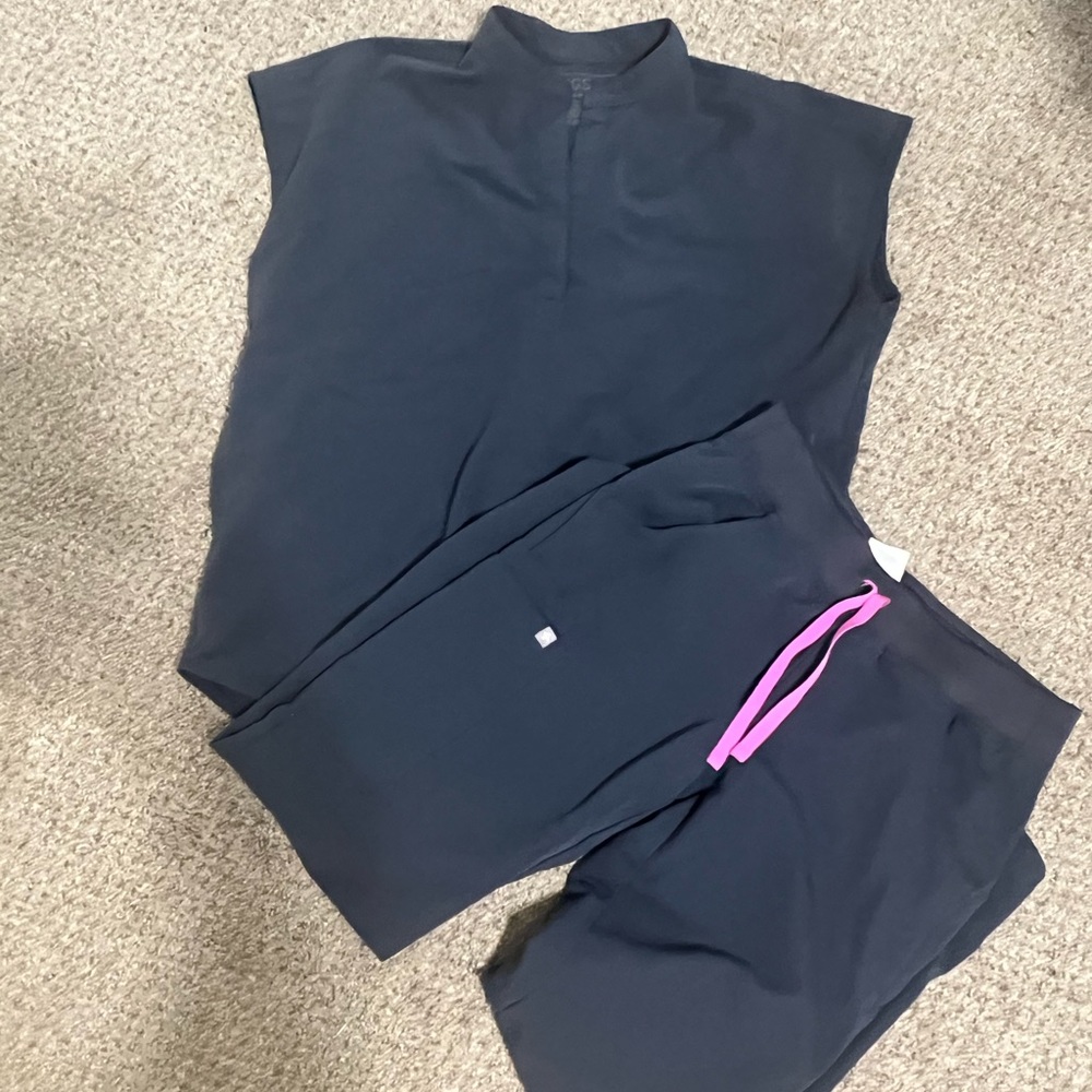 Figs scrubs